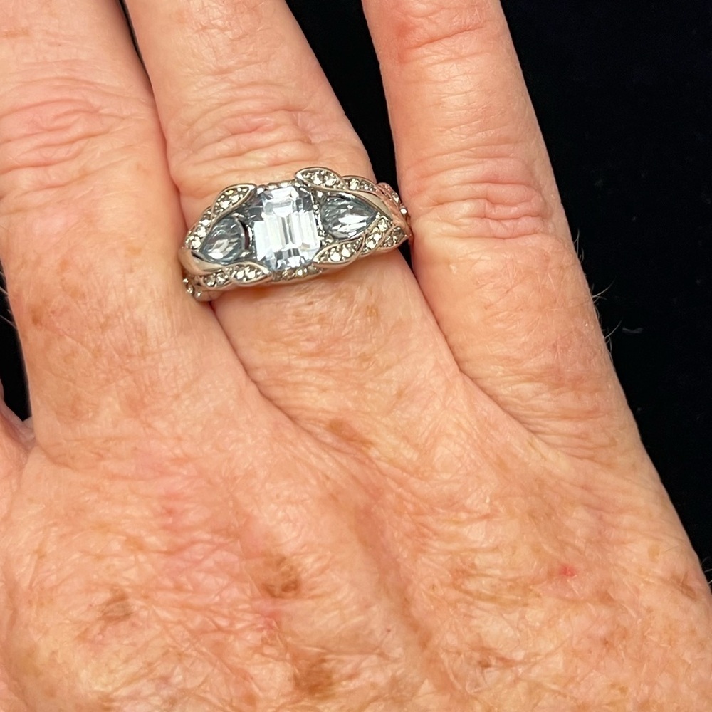 Silver Tone Ring with Blue Gemstones - Picture 2 of 3